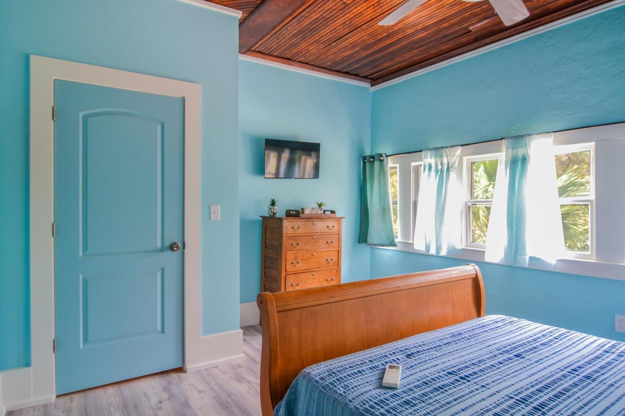 Blue Sky Manor Hotel Interlachen ภายนอก รูปภาพ